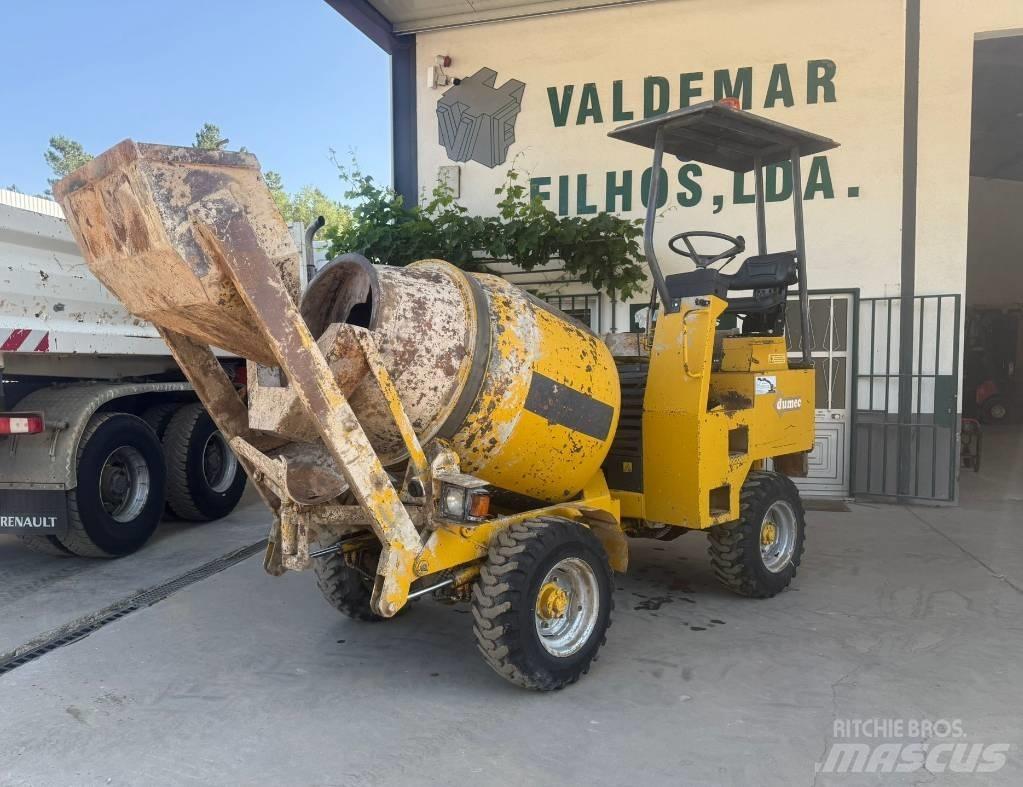 Dumec BT 1400 Autobetoniere