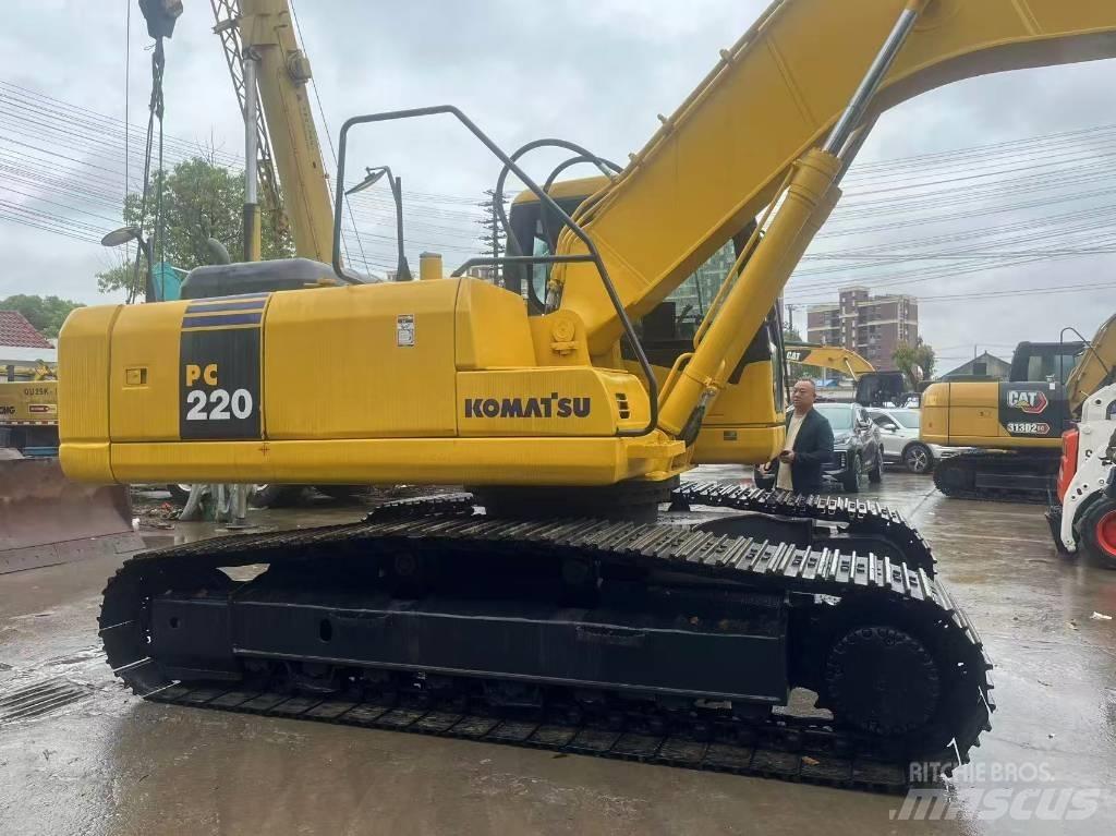 Komatsu PC 220-7 Escavatori cingolati