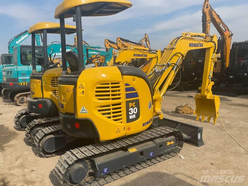 Komatsu PC30 Miniescavatori