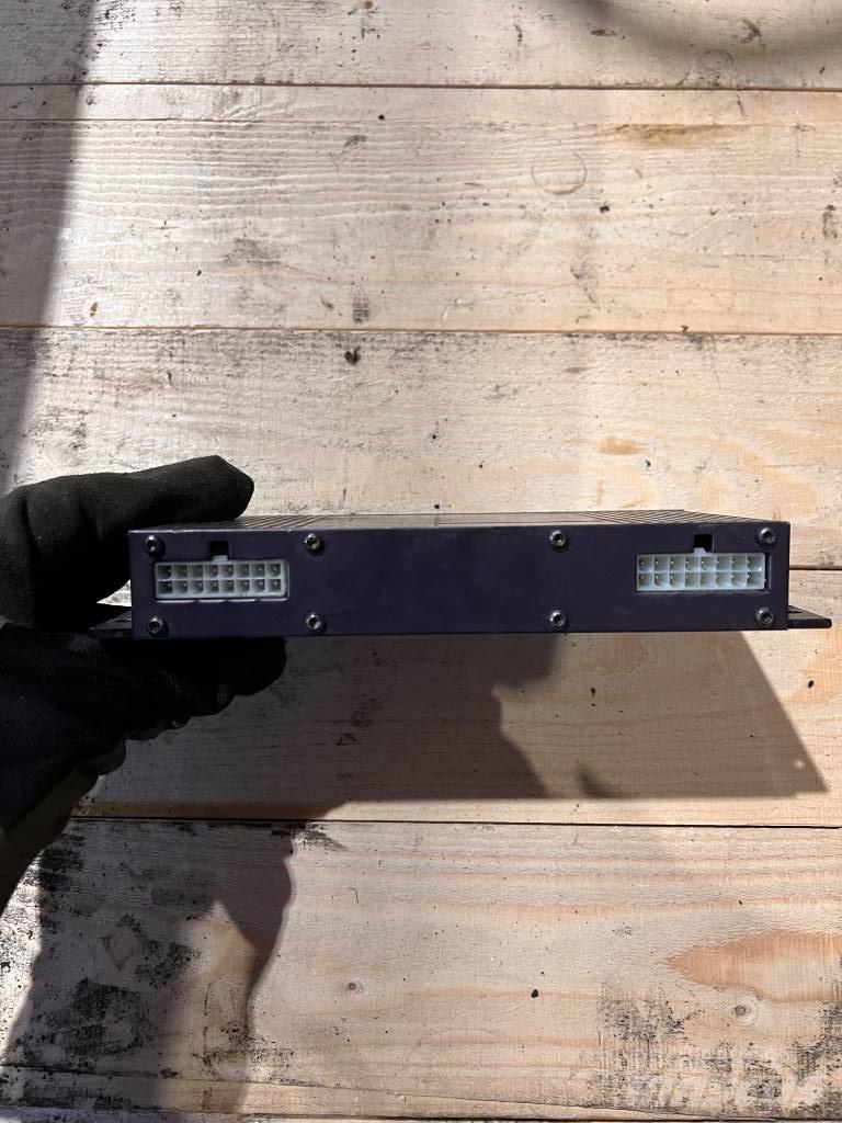 Valmet 5044018 Componenti elettroniche