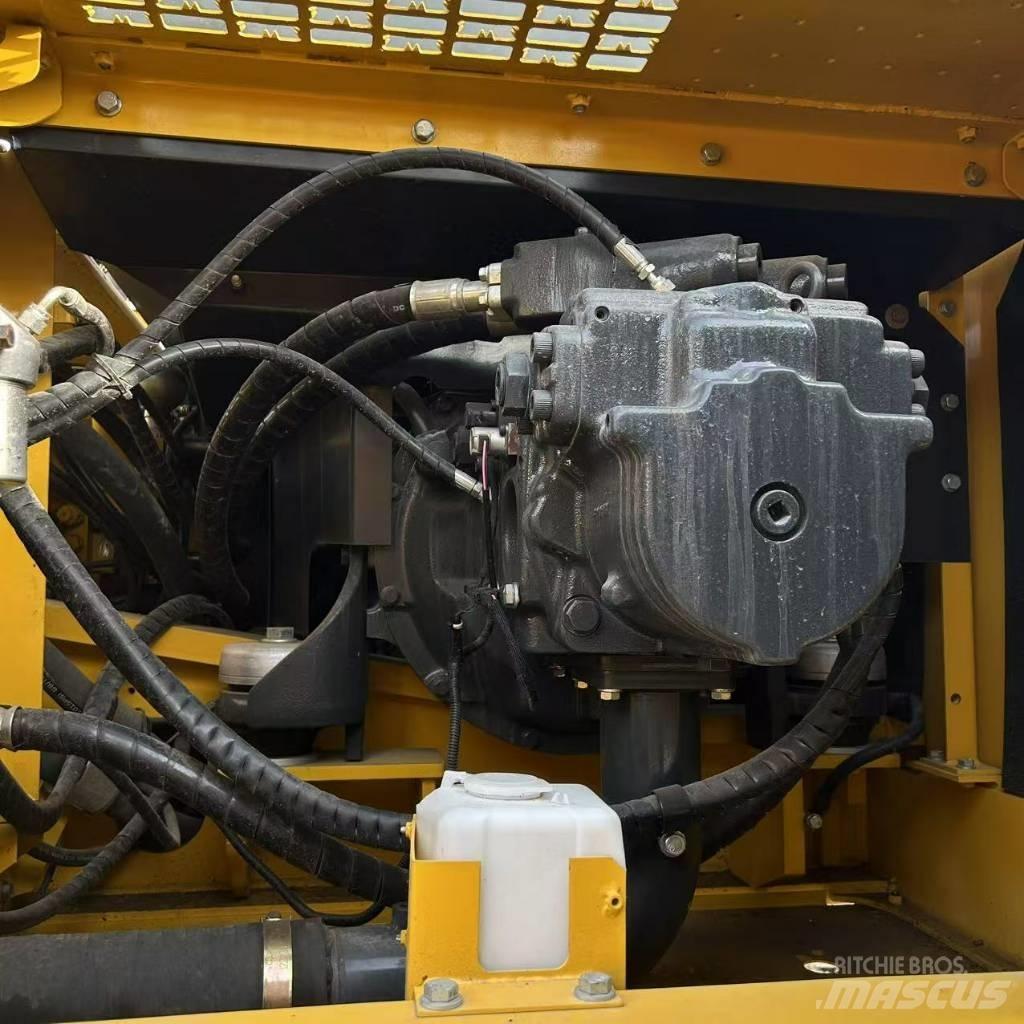 Komatsu 450 Escavatori cingolati