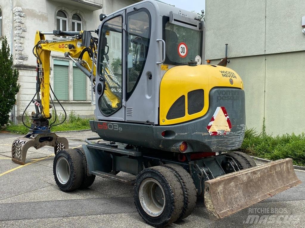 Neuson 6503 WD Escavatori gommati