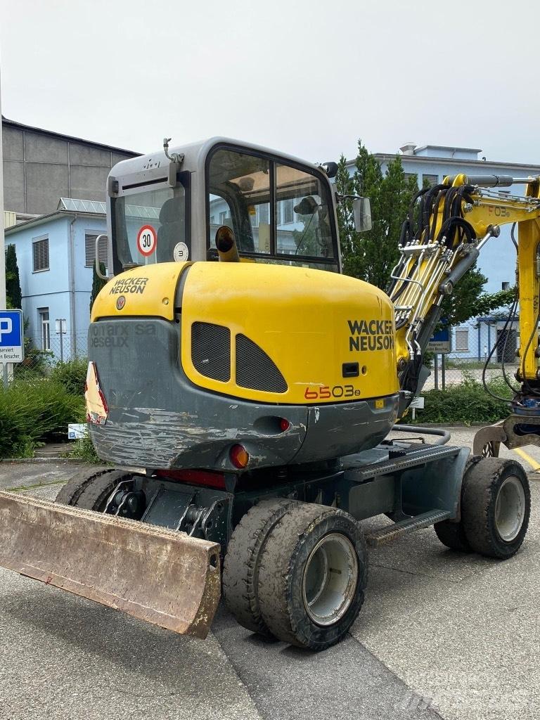 Neuson 6503 WD Escavatori gommati