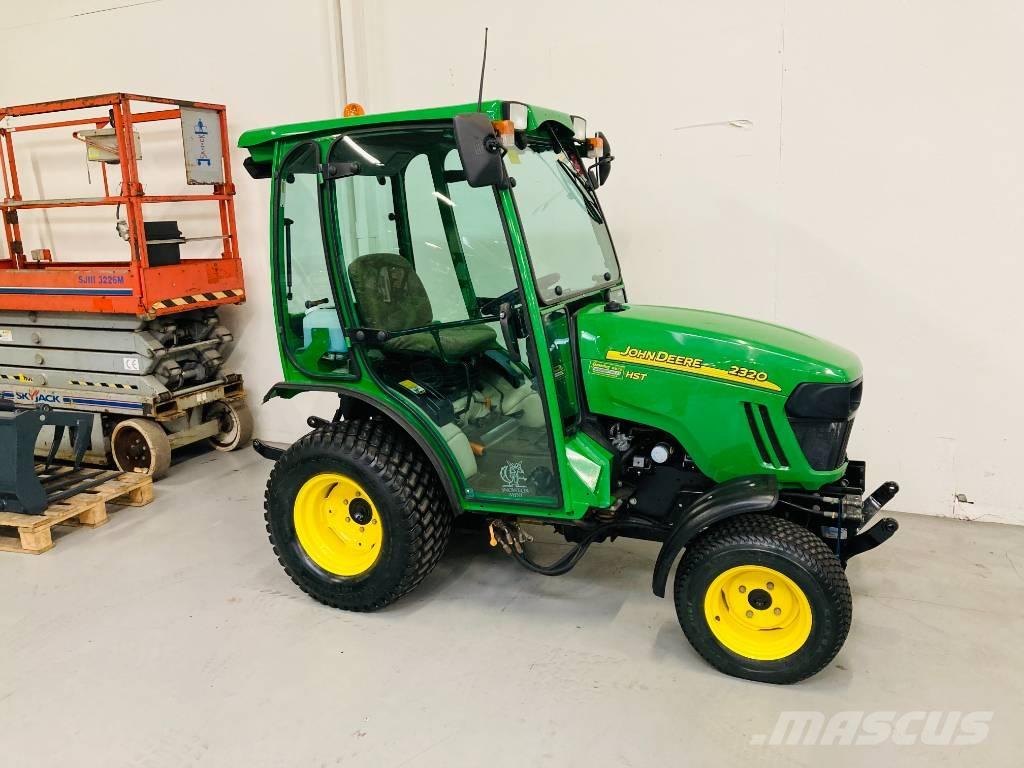 John Deere 2320 Trattori compatti