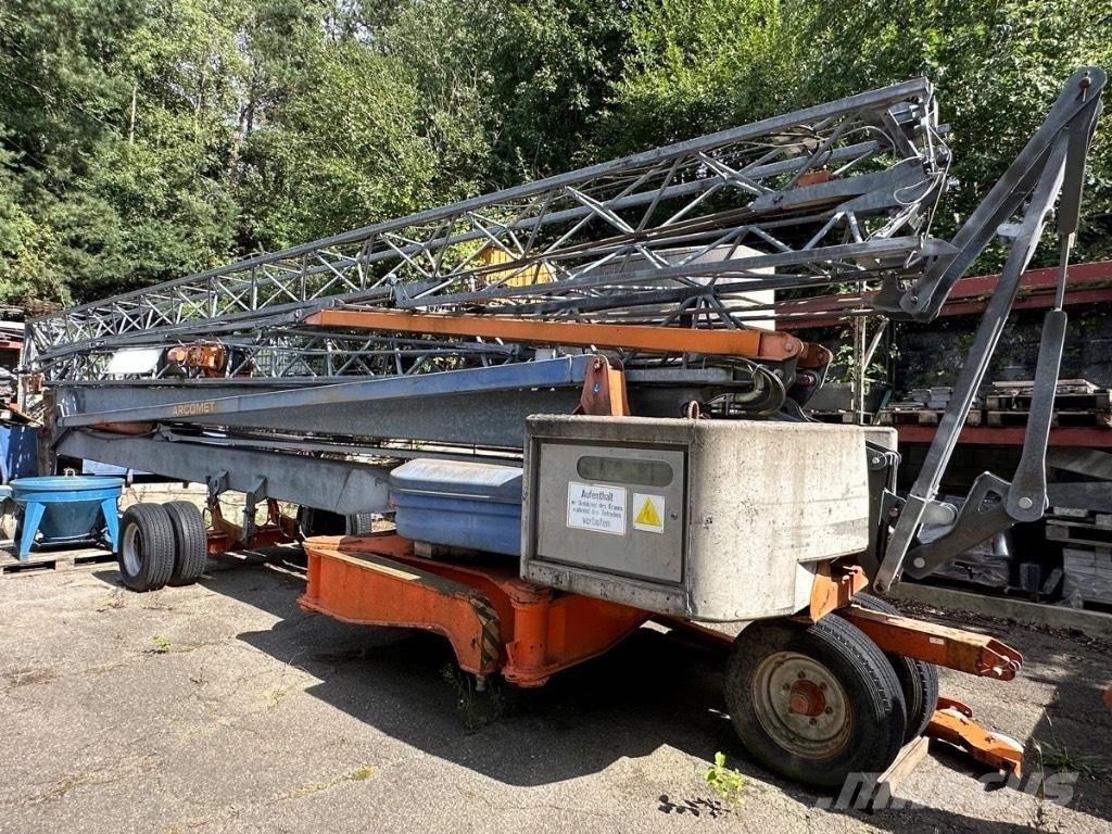 Comedil CBR 32 Plus Gru automontanti