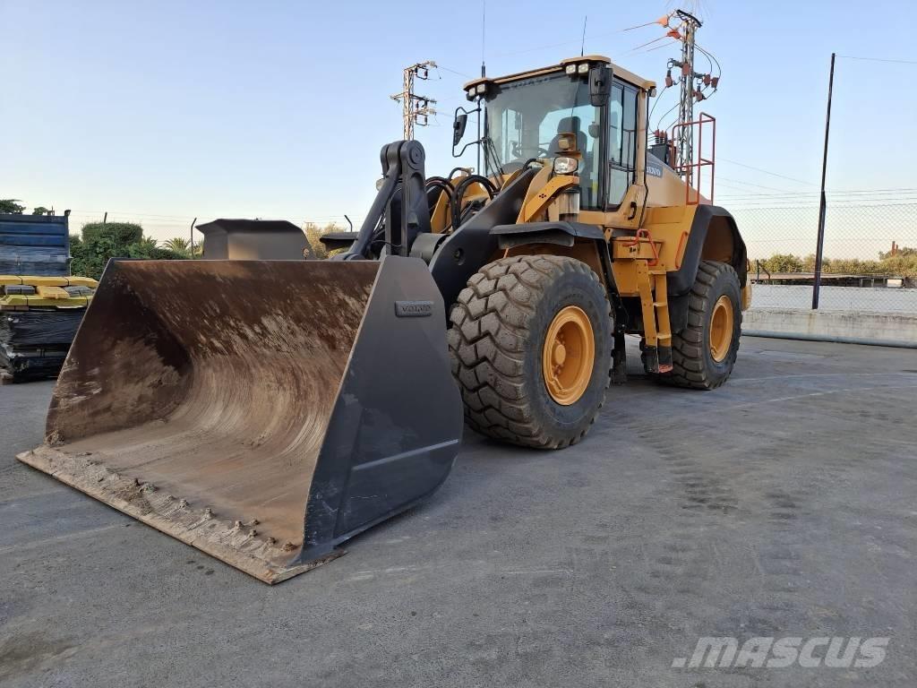 Volvo L 150 H Pale gommate