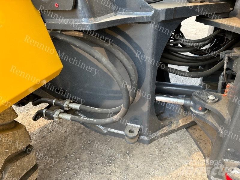 Komatsu WA380 Pale gommate
