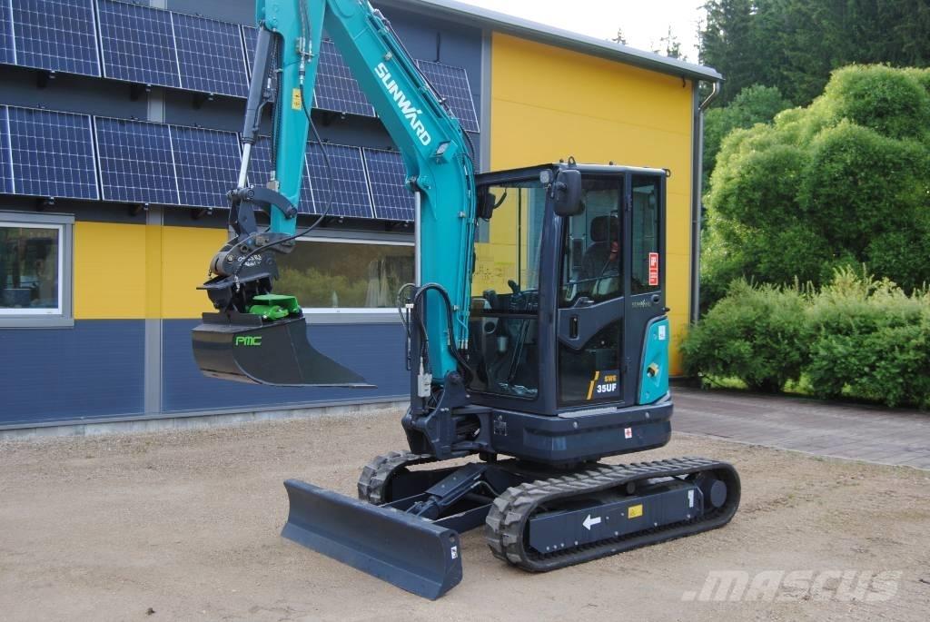 Sunward SWE 35 UF Miniescavatori