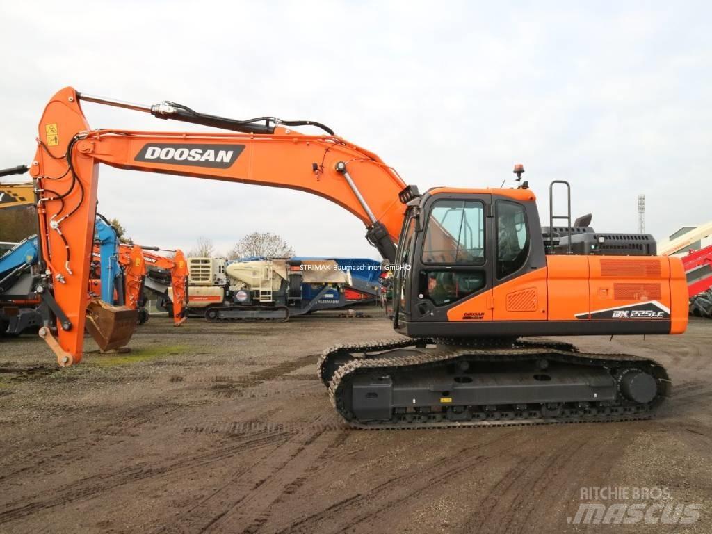 Doosan DX 225 LC-7 Escavatori cingolati