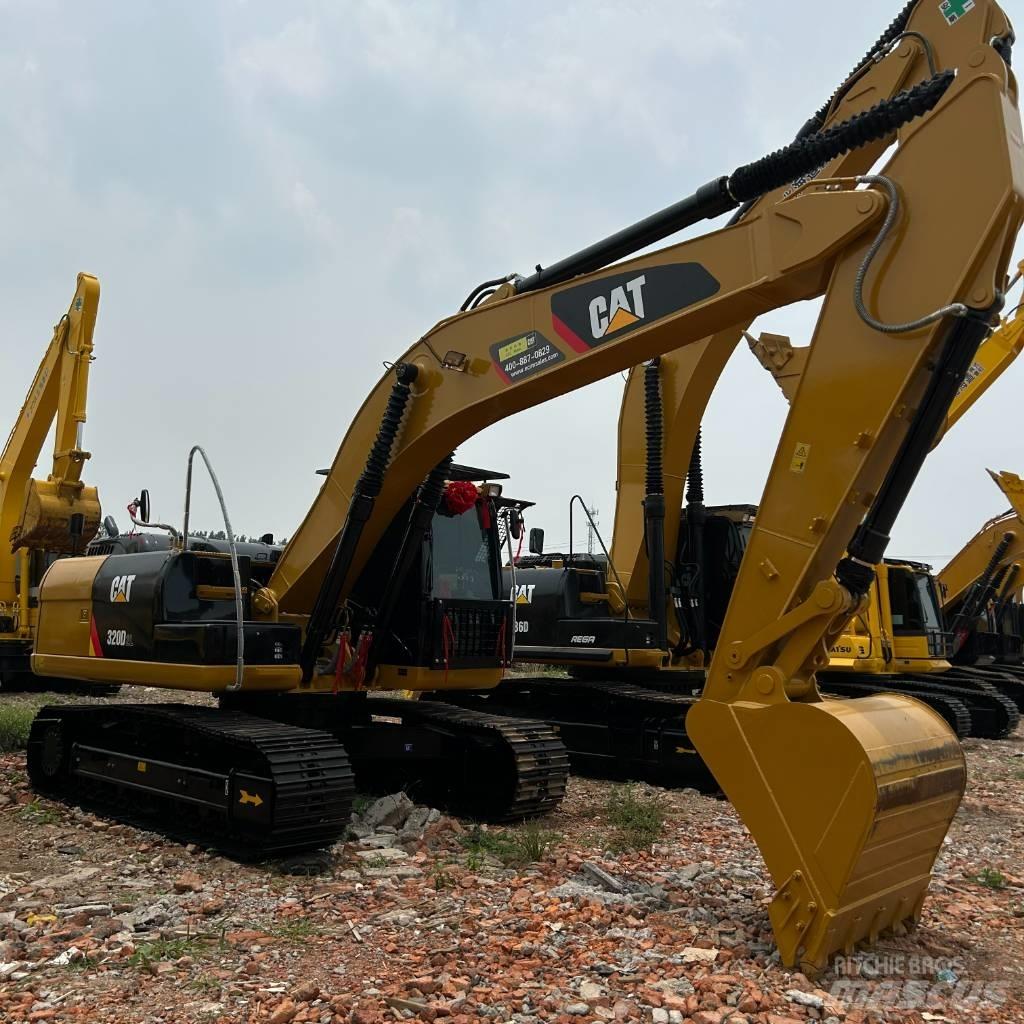 CAT 320D2L Escavatori cingolati