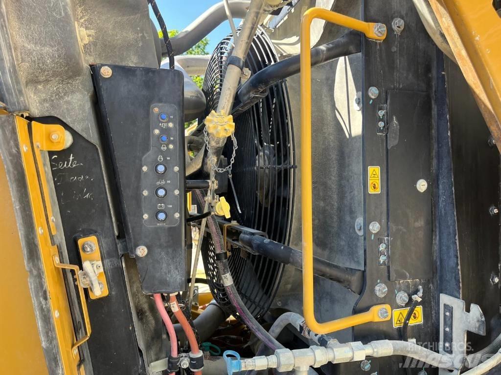 CAT 980 K  q coupler Pale gommate