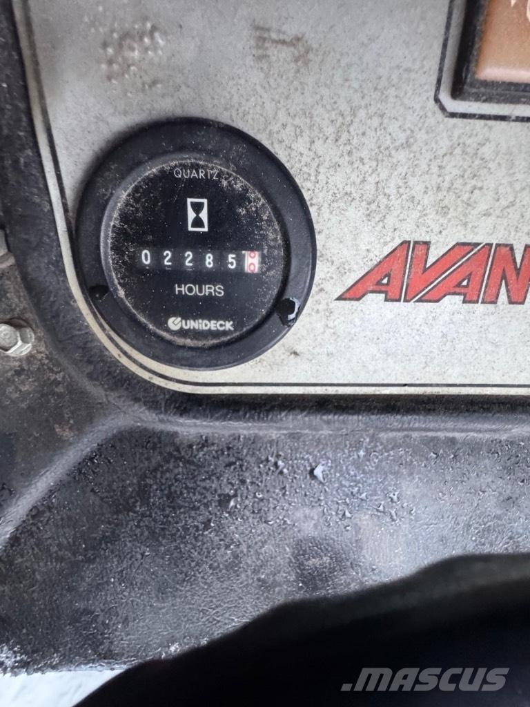 Avant 520+ Mini pale