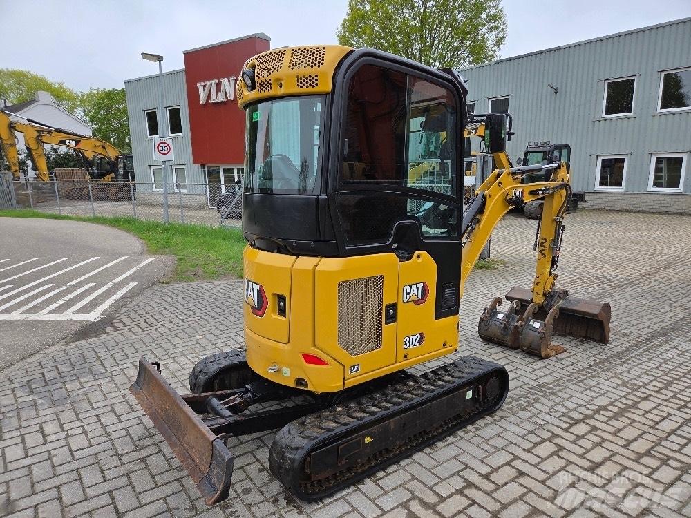 CAT 302CR Miniescavatori
