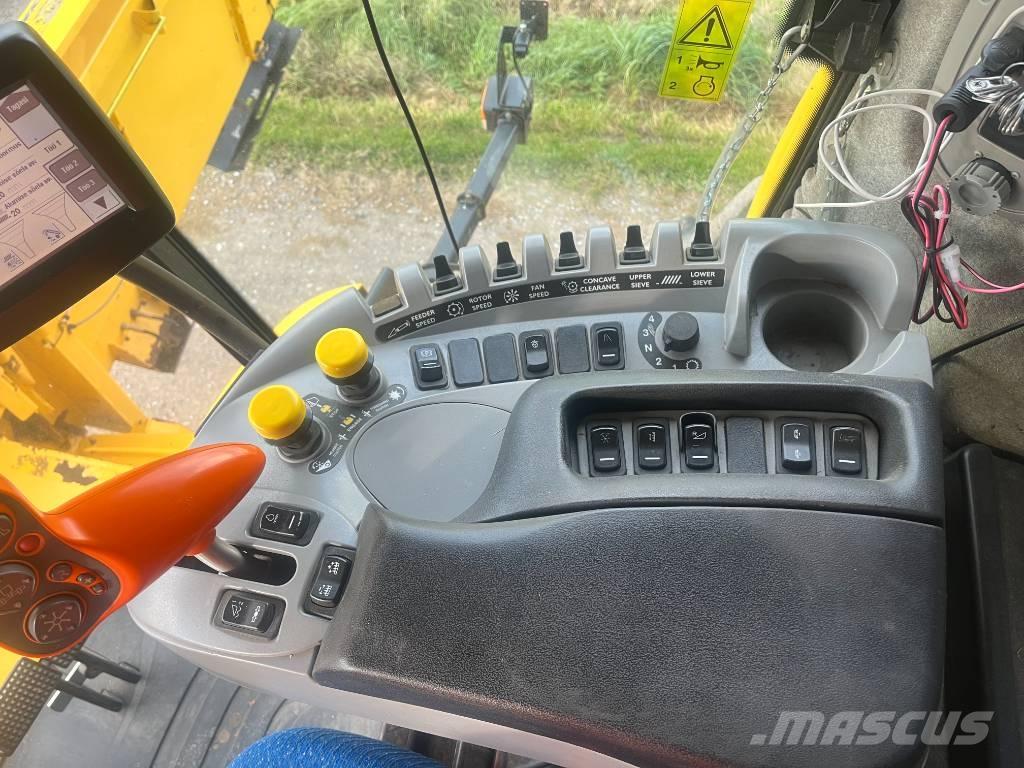 New Holland CX 8080 Mietitrebbiatrici