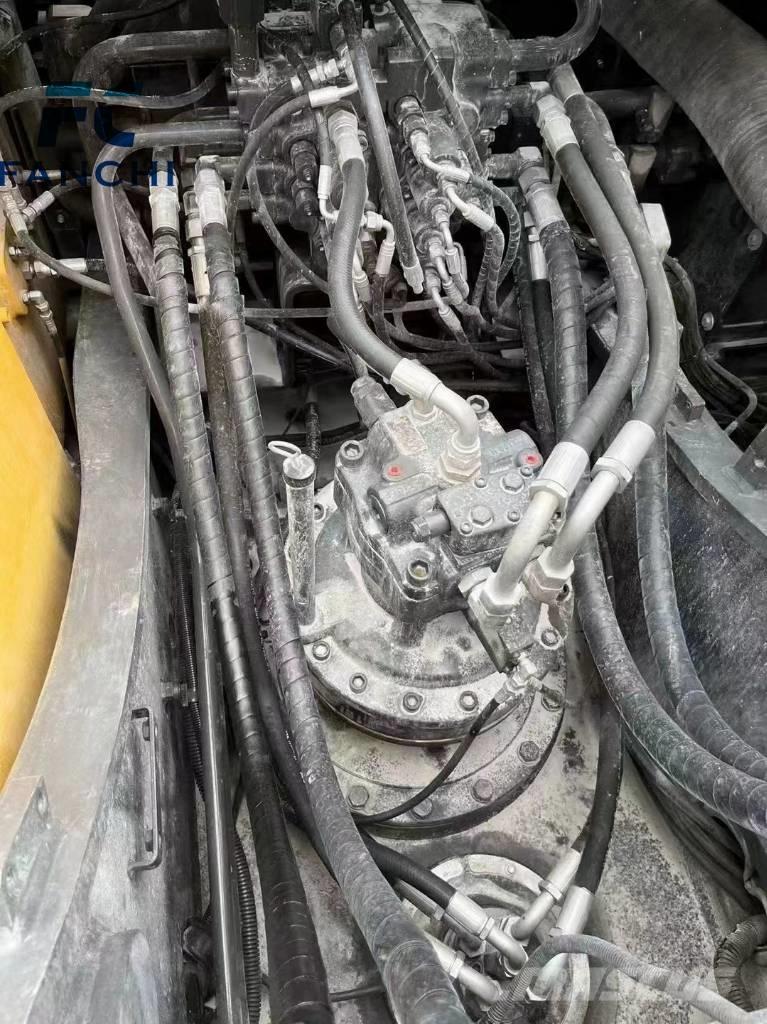 Volvo EC 240 B LC Escavatori cingolati