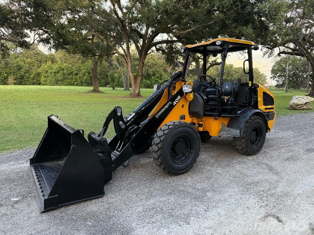 JCB 407 Pale gommate