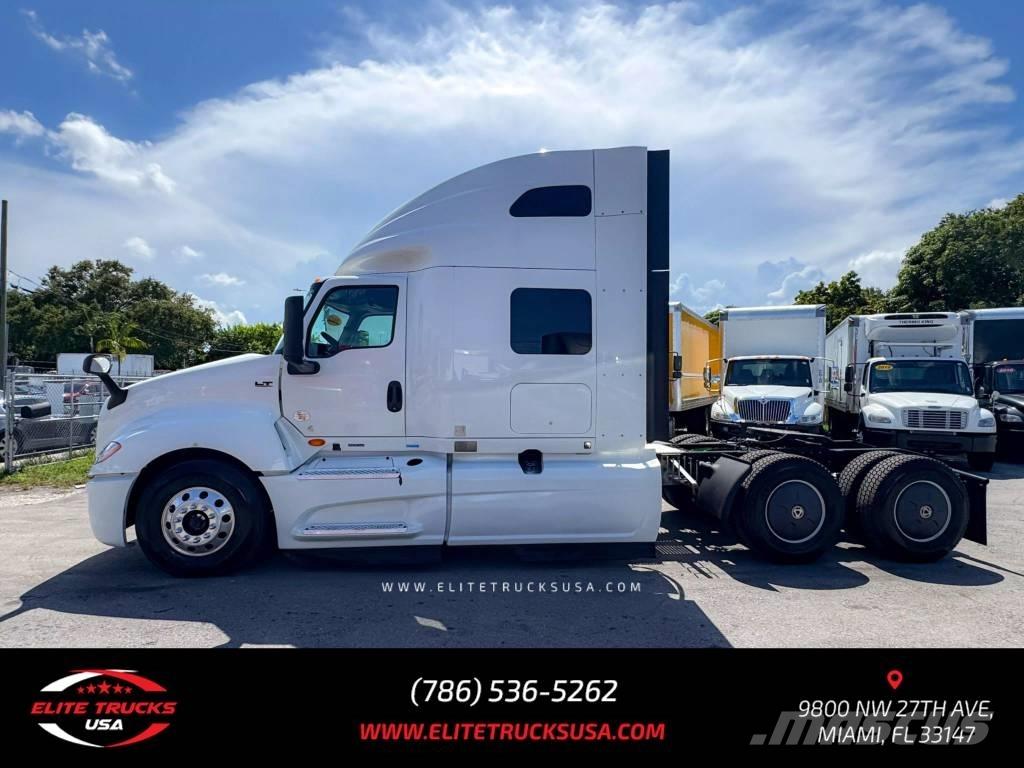 International LT Camion altro