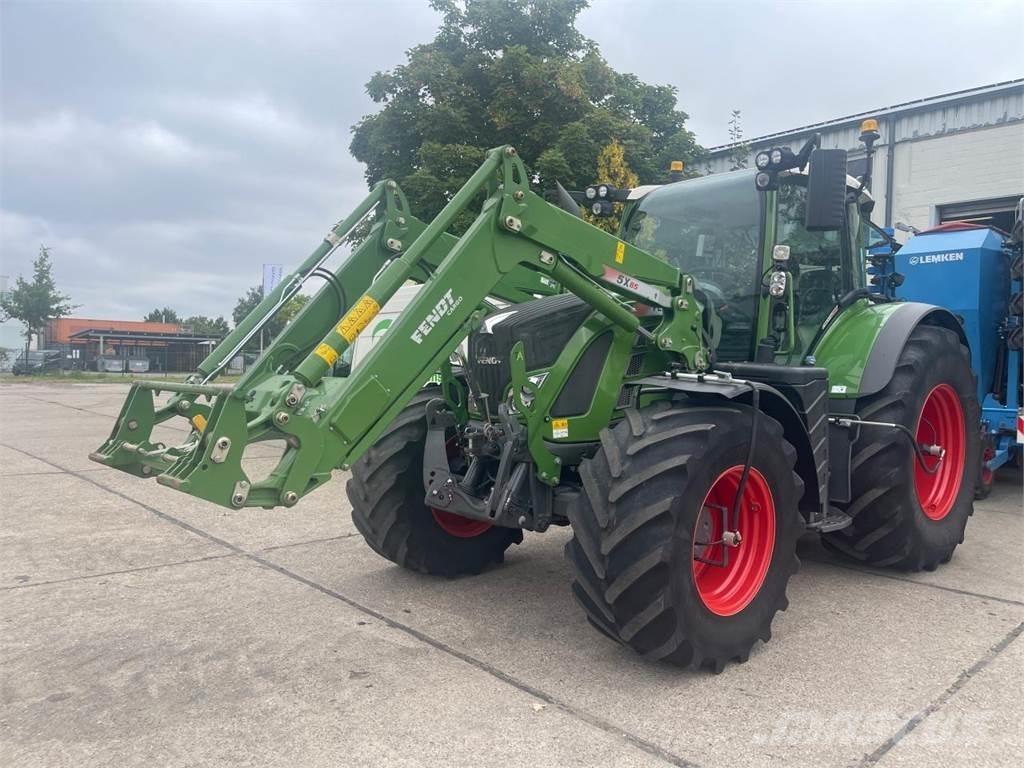 Fendt 724 Vario Trattori