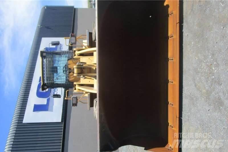 Lovol FL966F-II Pale gommate