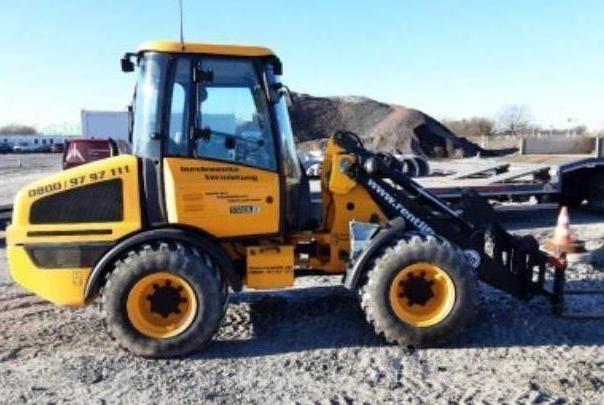 JCB 407 Pale gommate
