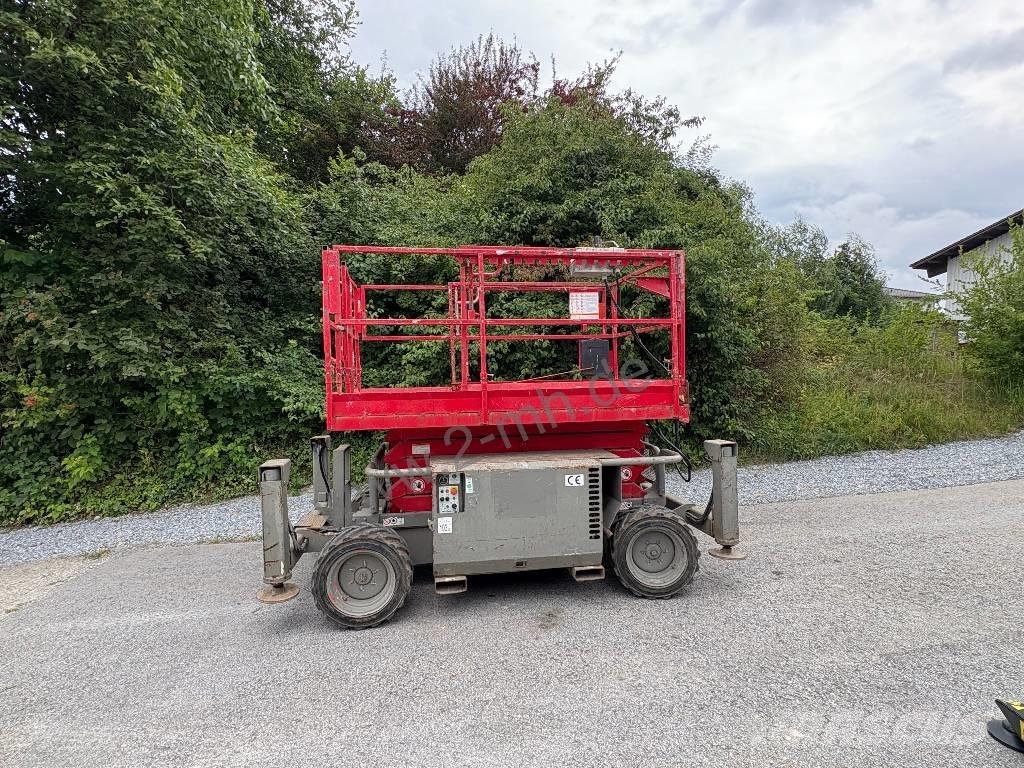 SkyJack SJ 6832 RT Piattaforme a pantografo
