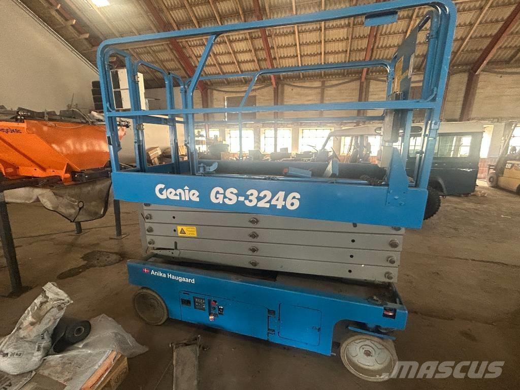 Genie GS3246 Piattaforme a pantografo