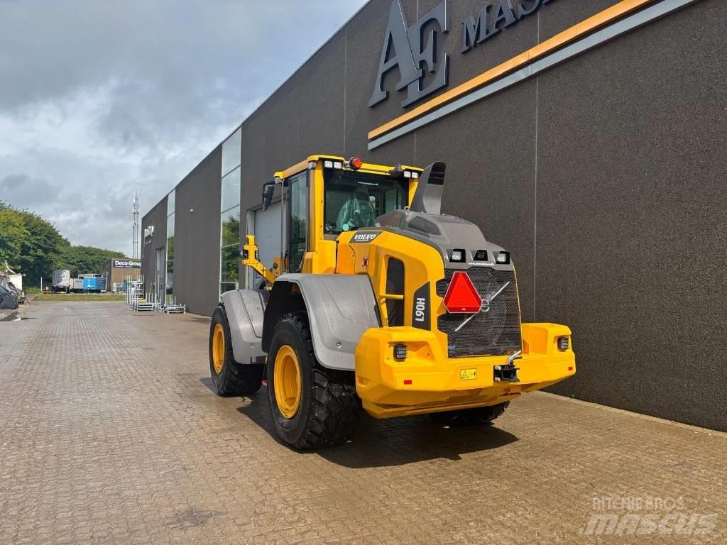 Volvo L 90 H Pale gommate