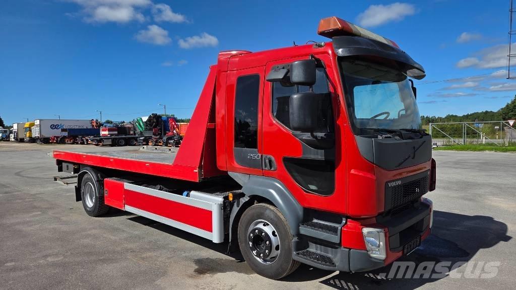 Volvo FL 250 4X2 Autocarro pianale / argano