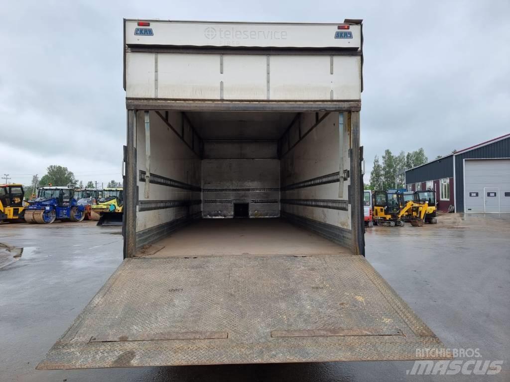 Volvo FL 240 Camion cassonati