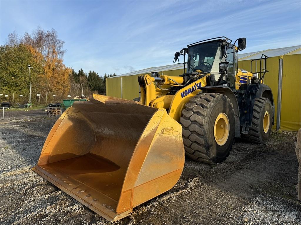 Komatsu WA 475-10E0 Pale gommate