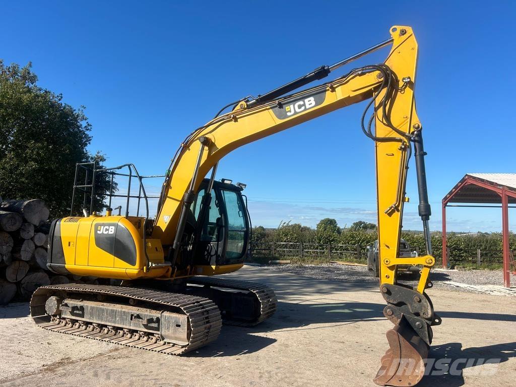 JCB JS 130 LC Escavatori cingolati