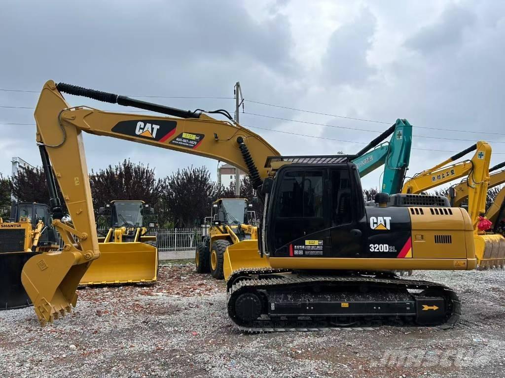 CAT 320 D L Escavatori cingolati
