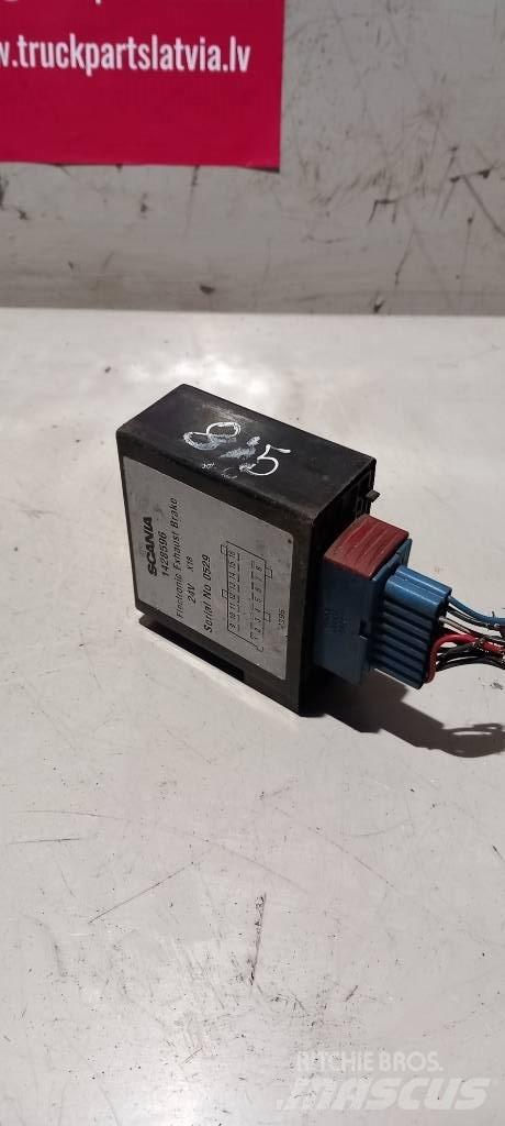 Scania 124.  1428596 Componenti elettroniche