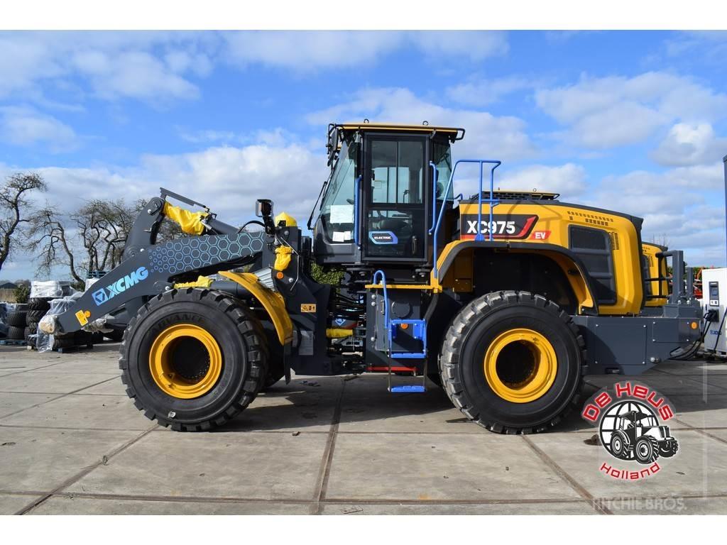 XCMG XC975EV Pale gommate