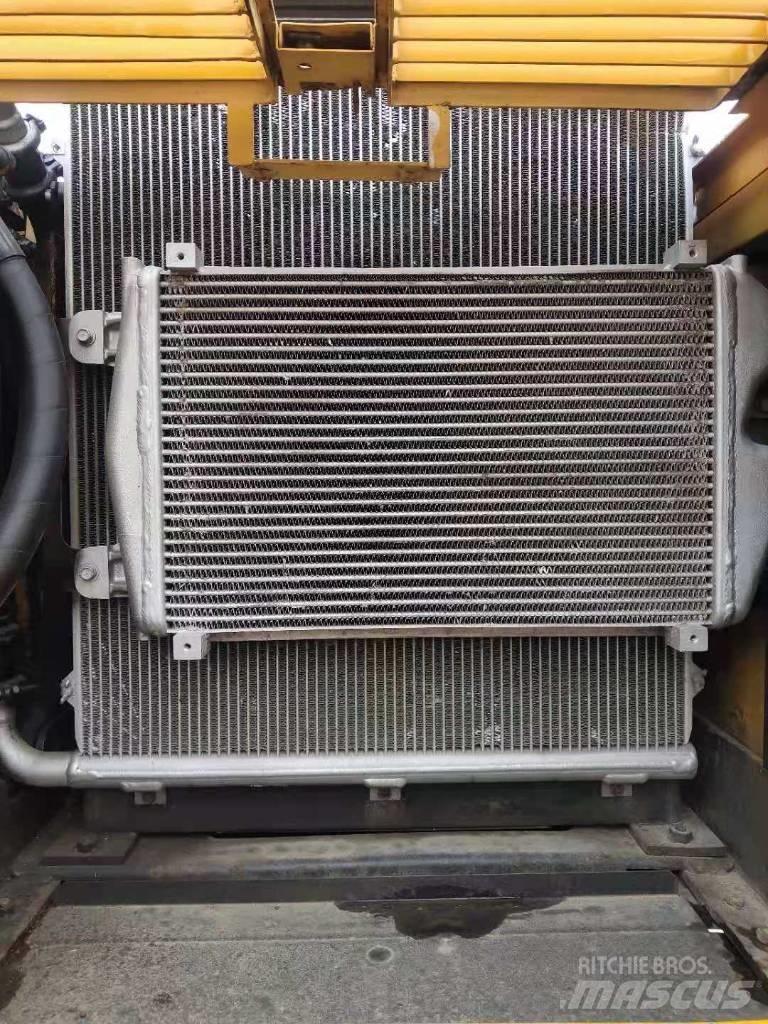 Sany SY 215-9 Escavatori cingolati