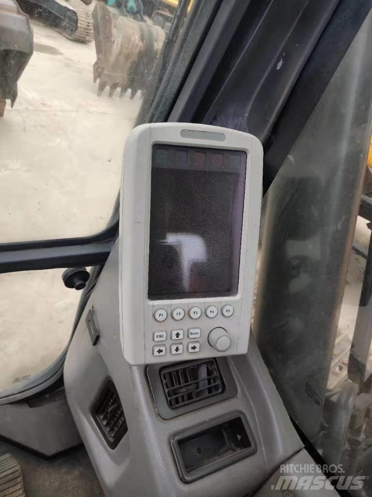 Sany SY 215-9 Escavatori cingolati