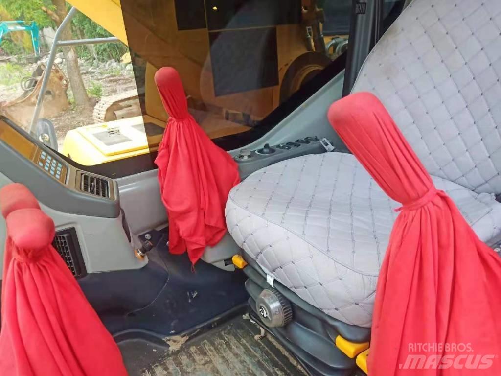 Komatsu PC 450-7 Escavatori cingolati