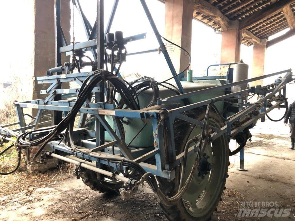 Berthoud ALBA V 2200 Irroratrici di fertilizzante