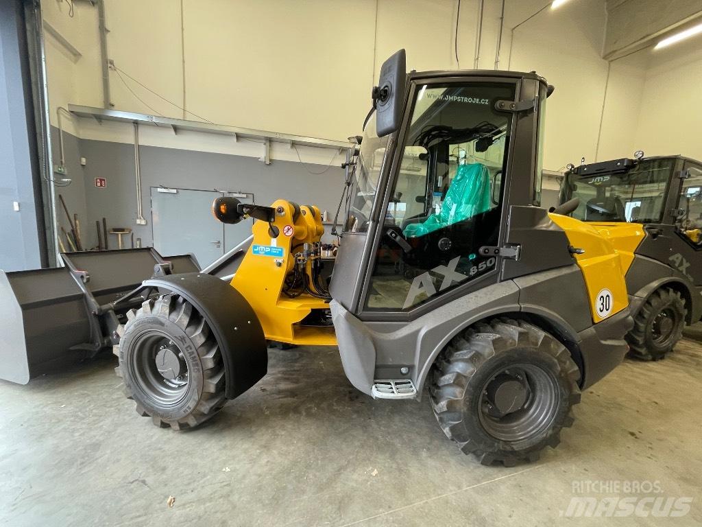 Mecalac AX 850 Pale gommate