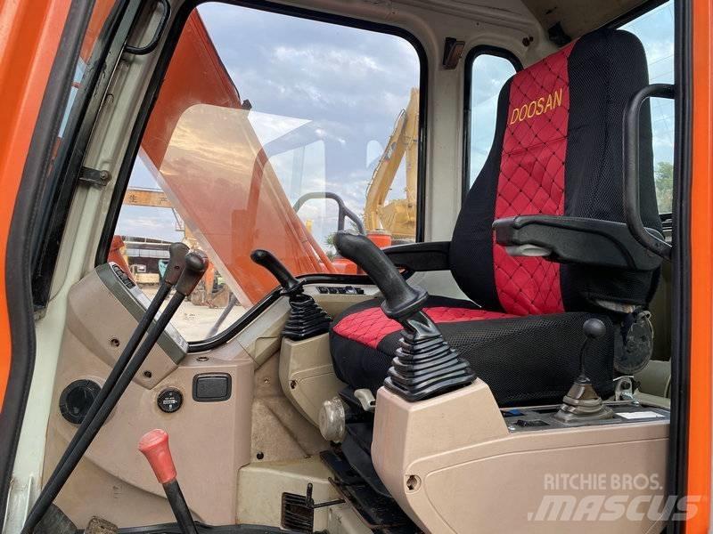 Doosan DH80G Escavatori cingolati