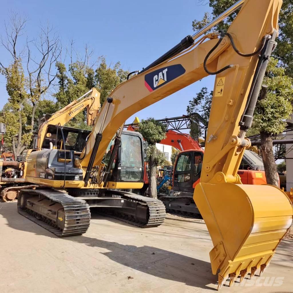CAT 320 D L Escavatori cingolati