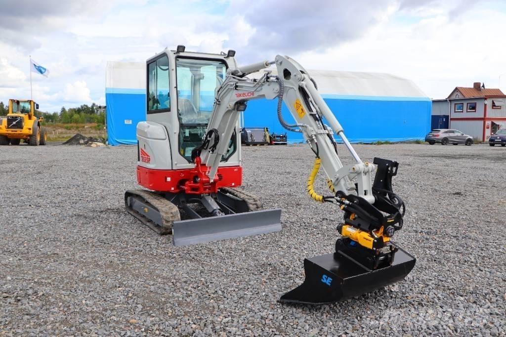 Takeuchi TB325R Miniescavatori
