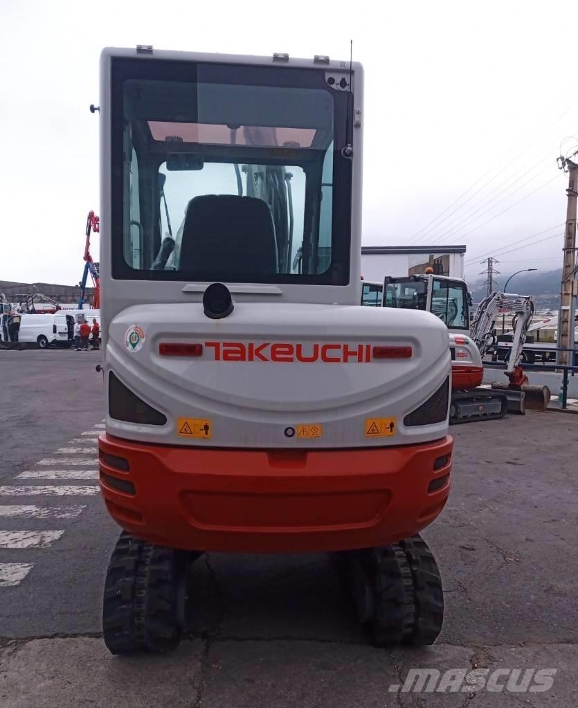 Takeuchi TB 230 Miniescavatori