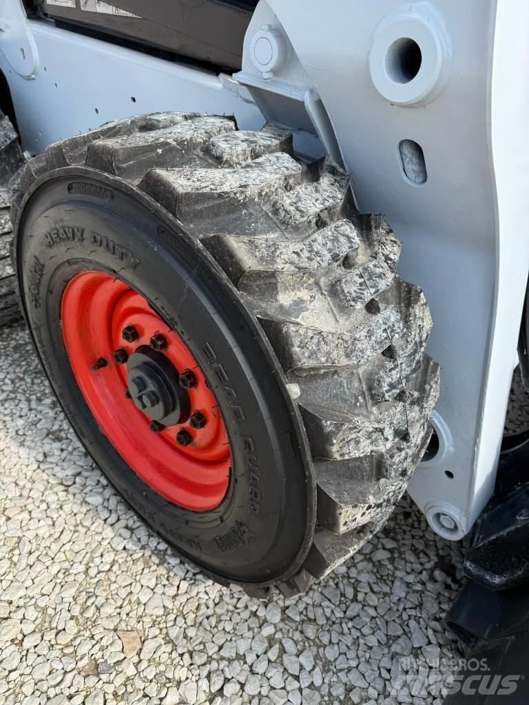 Bobcat S 650 Mini Pale Gommate