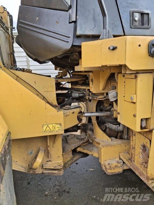 CAT 950H Pale gommate