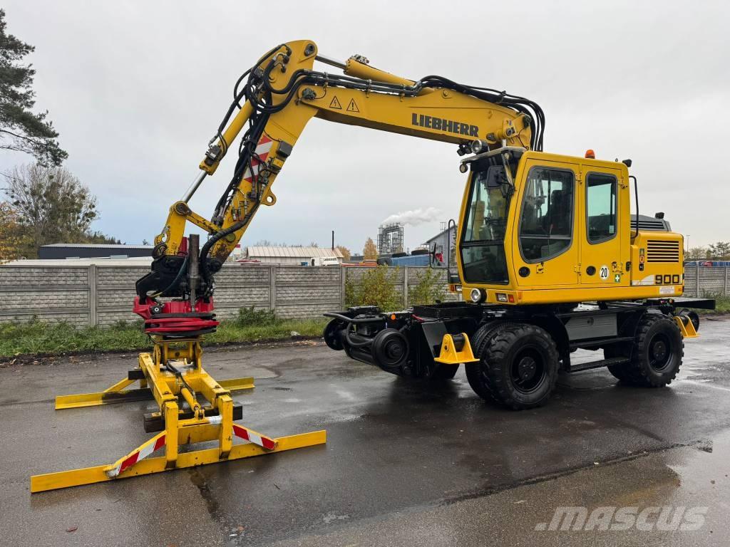 Liebherr A 900 C ZW Escavatori gommati