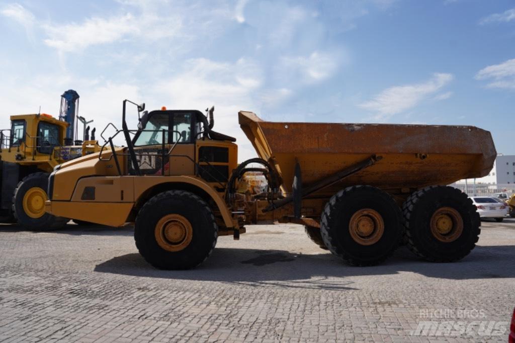 CAT 740 B Dumpers articolati