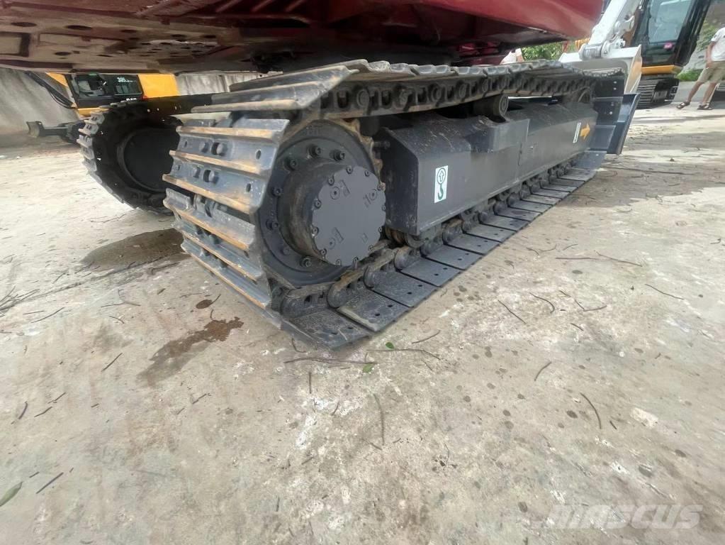 Takeuchi TB180C Escavatori cingolati