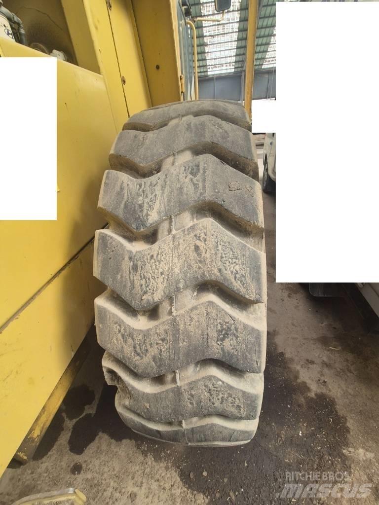 CAT CS 563 Rulli a doppio tamburo