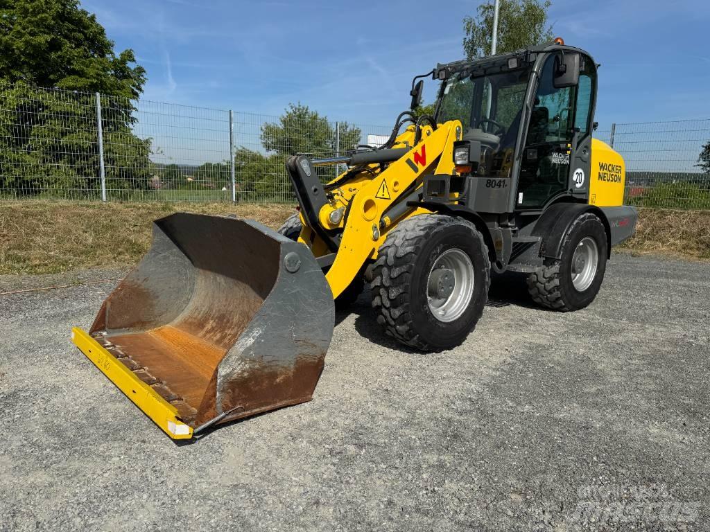 Wacker Neuson WL60 Pale gommate